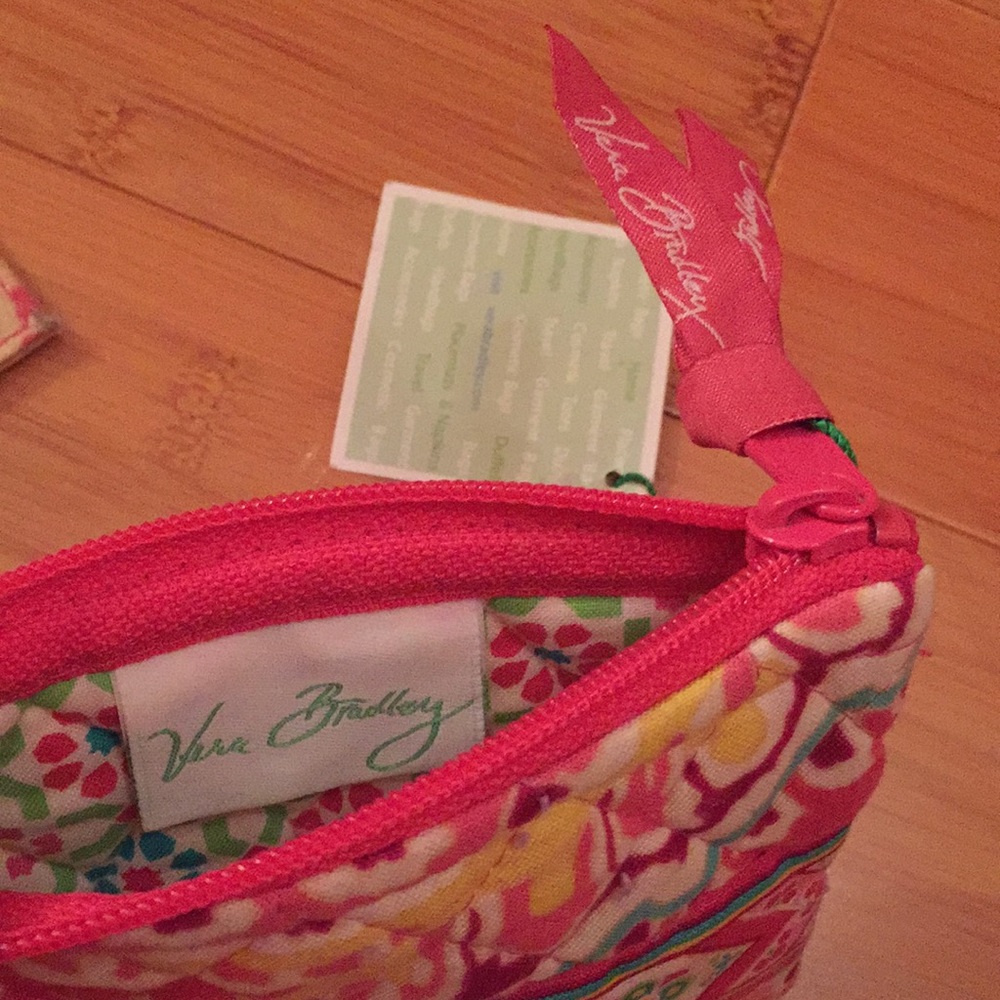 NWT Vera Bradley Accessories - Picture 4 of 4